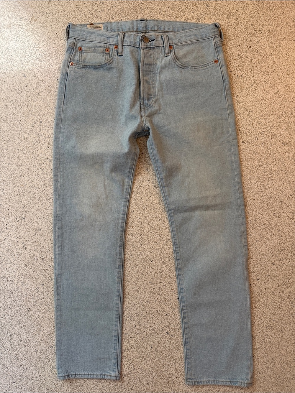 Levi's 501 Premium Light Blue Slim Straight Men’s Denim Jeans 31 x 30 irregular